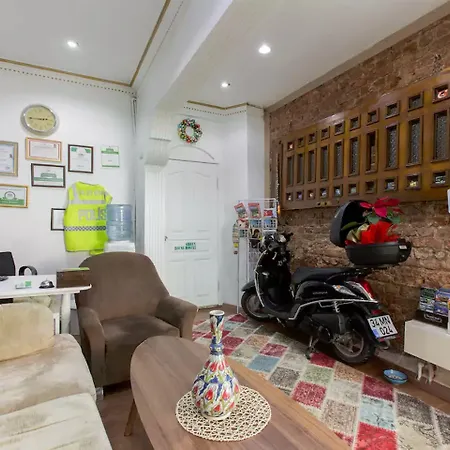 Taksim House