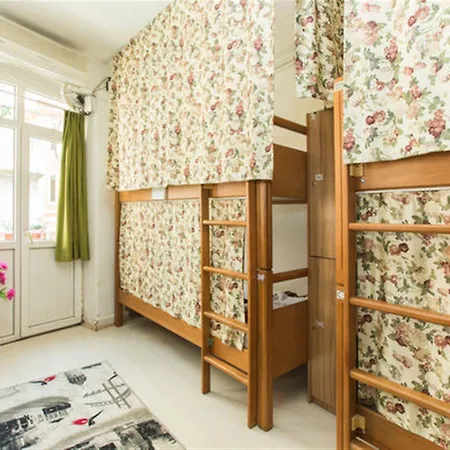 Hostel Taksim House *