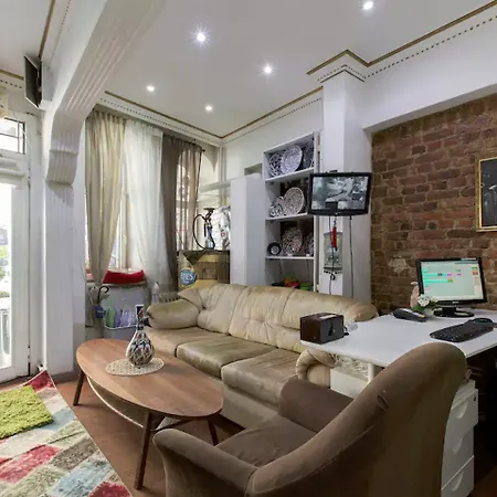 Taksim House
