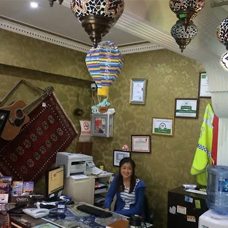אכסניה Taksim House *