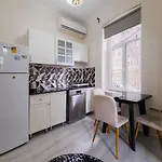 Taksim House